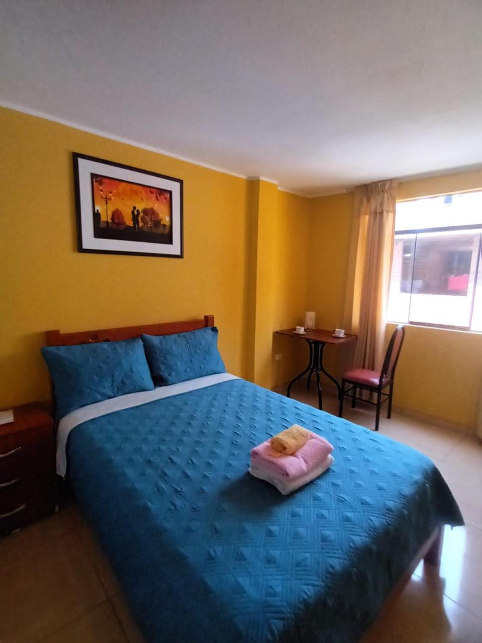 Right Across From The Airport - Free Shuttle - A Y J Familia Apartamento Lima Exterior foto