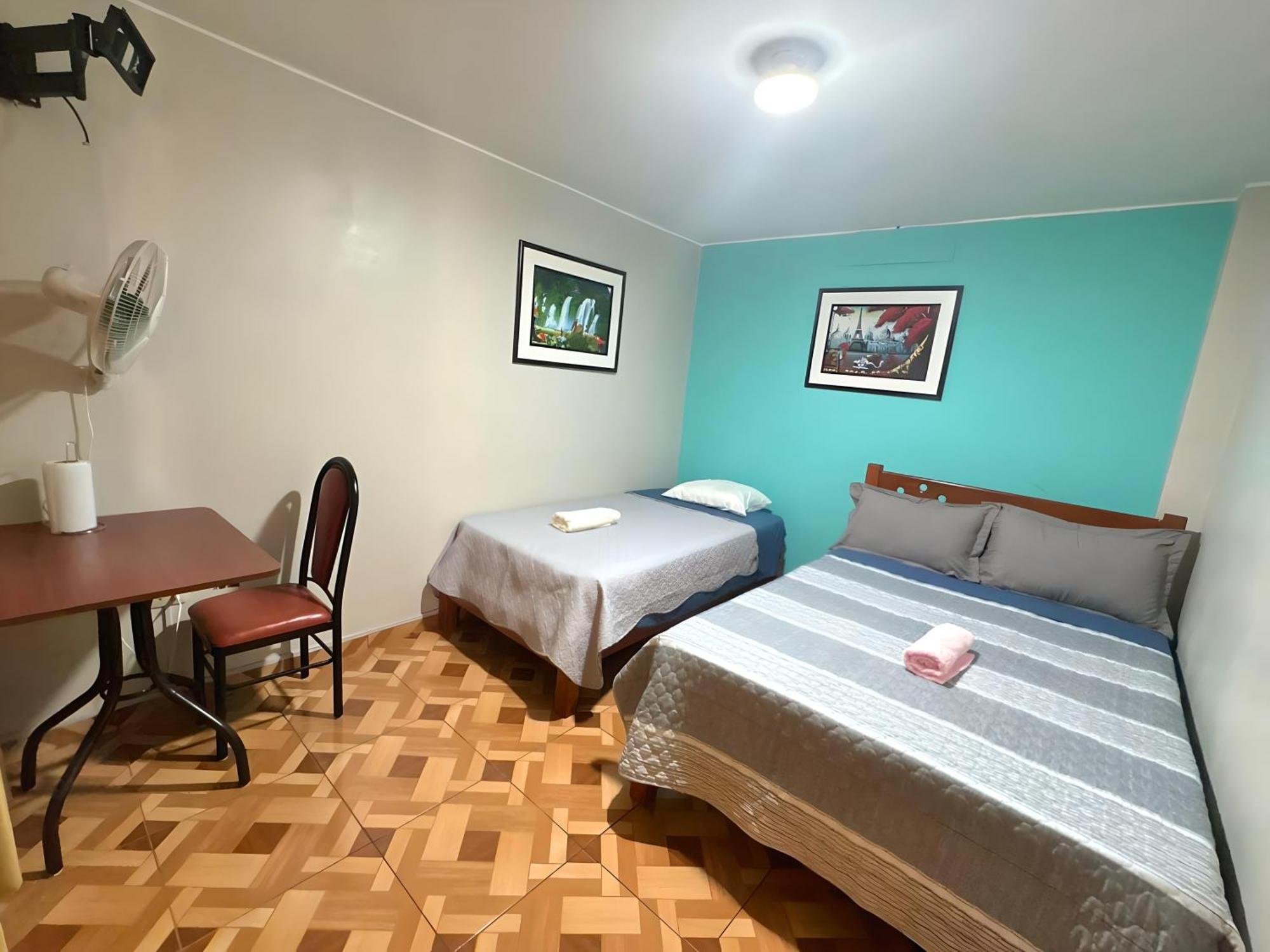 Right Across From The Airport - Free Shuttle - A Y J Familia Apartamento Lima Exterior foto